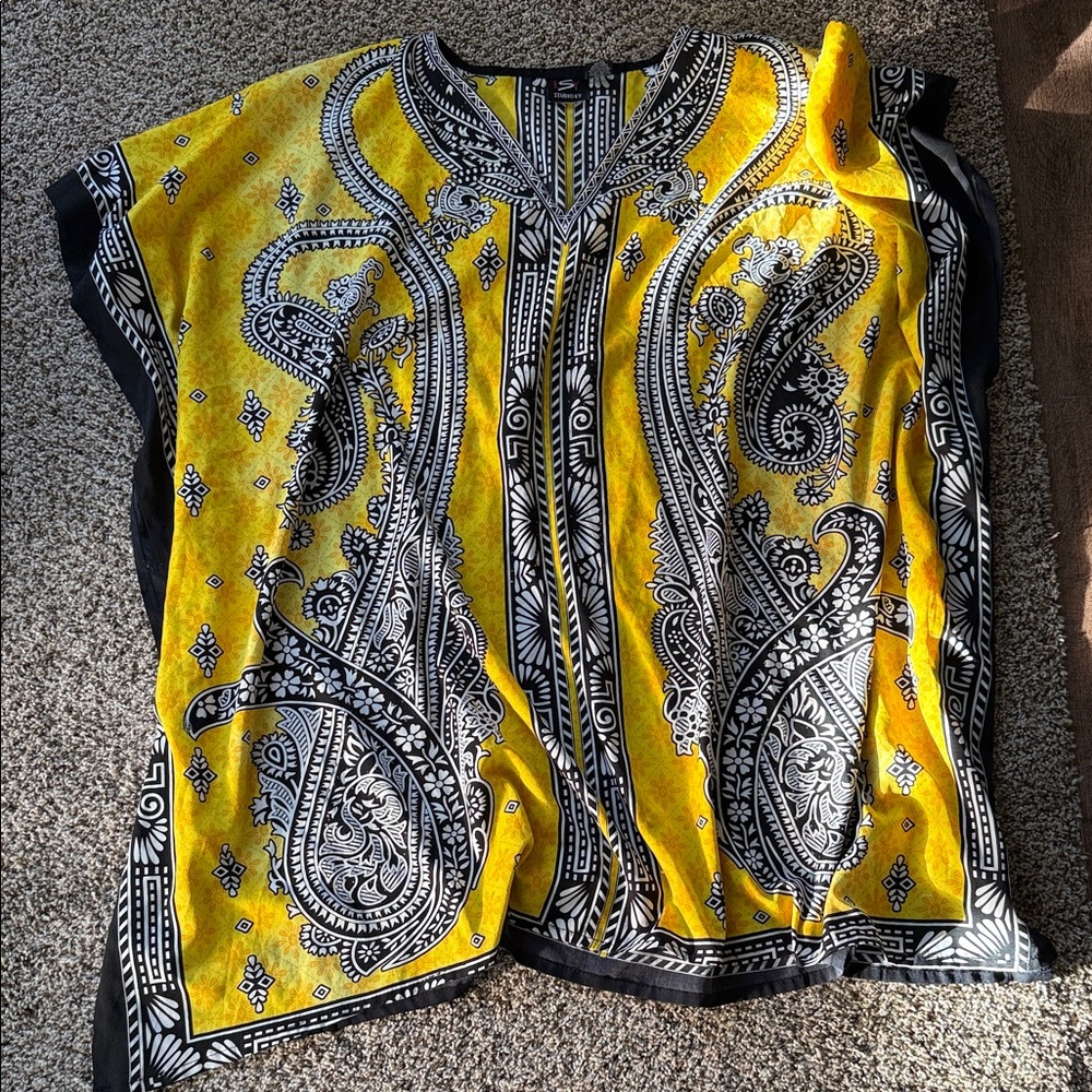 Vibrant Yellow Paisley Women's Tunic/Muumuu